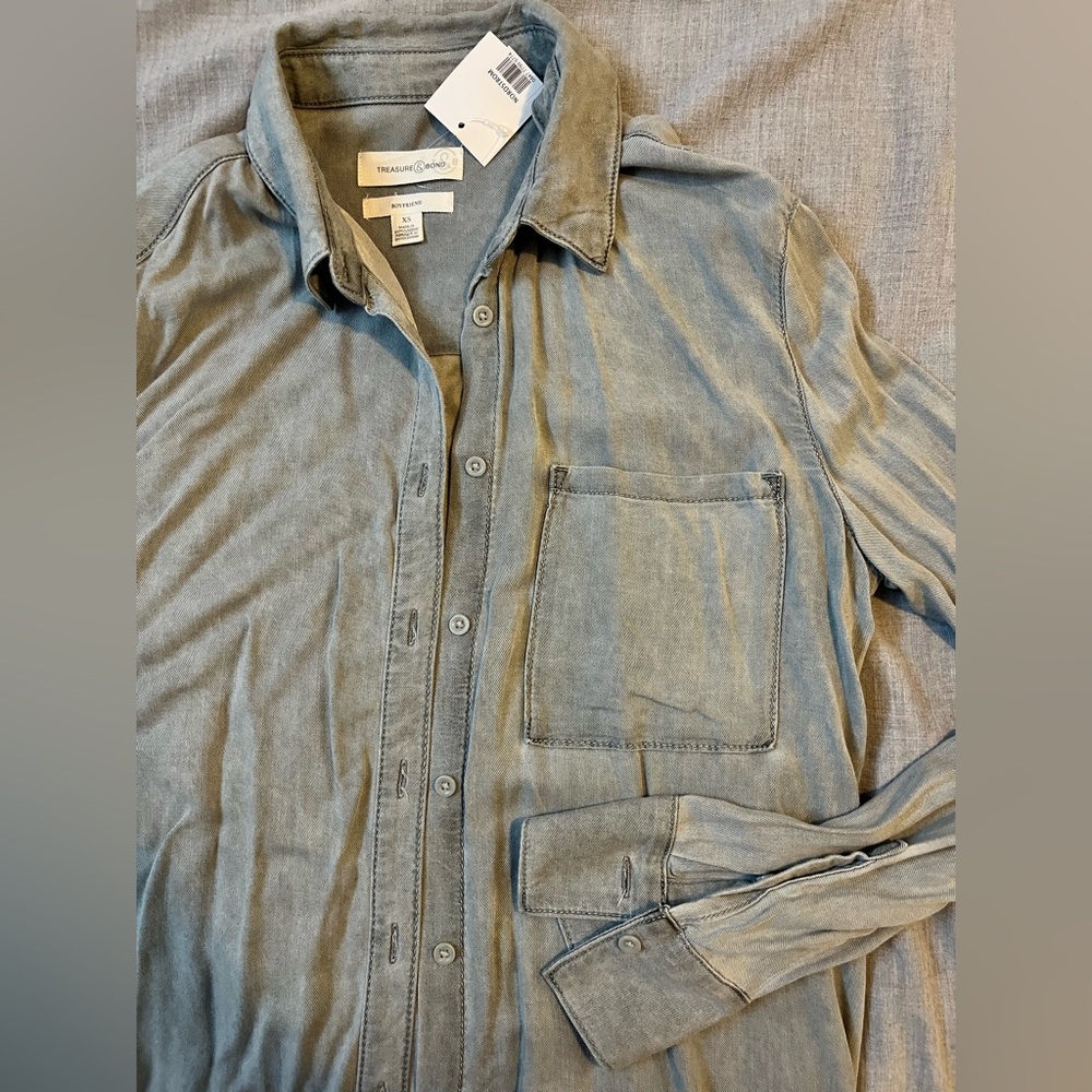 Treasure & Bond Boyfriend long sleeve button down